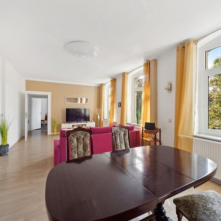 Schoenes Ferien-Appartement Fuer Bis Zu 6 Personen Χάλμπερσταντ Εξωτερικό φωτογραφία